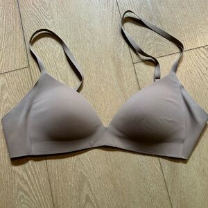 lululemon Smooth Nude Wireless Bra